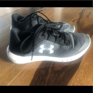 Women’s Under Armour shoes
